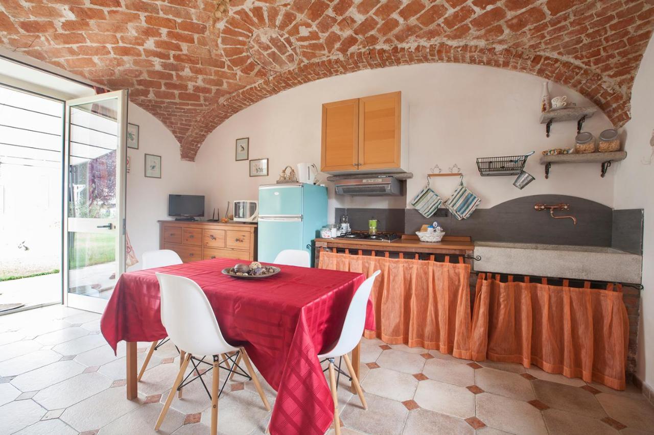 Cascina Belvedere Quargnento Exteriör bild