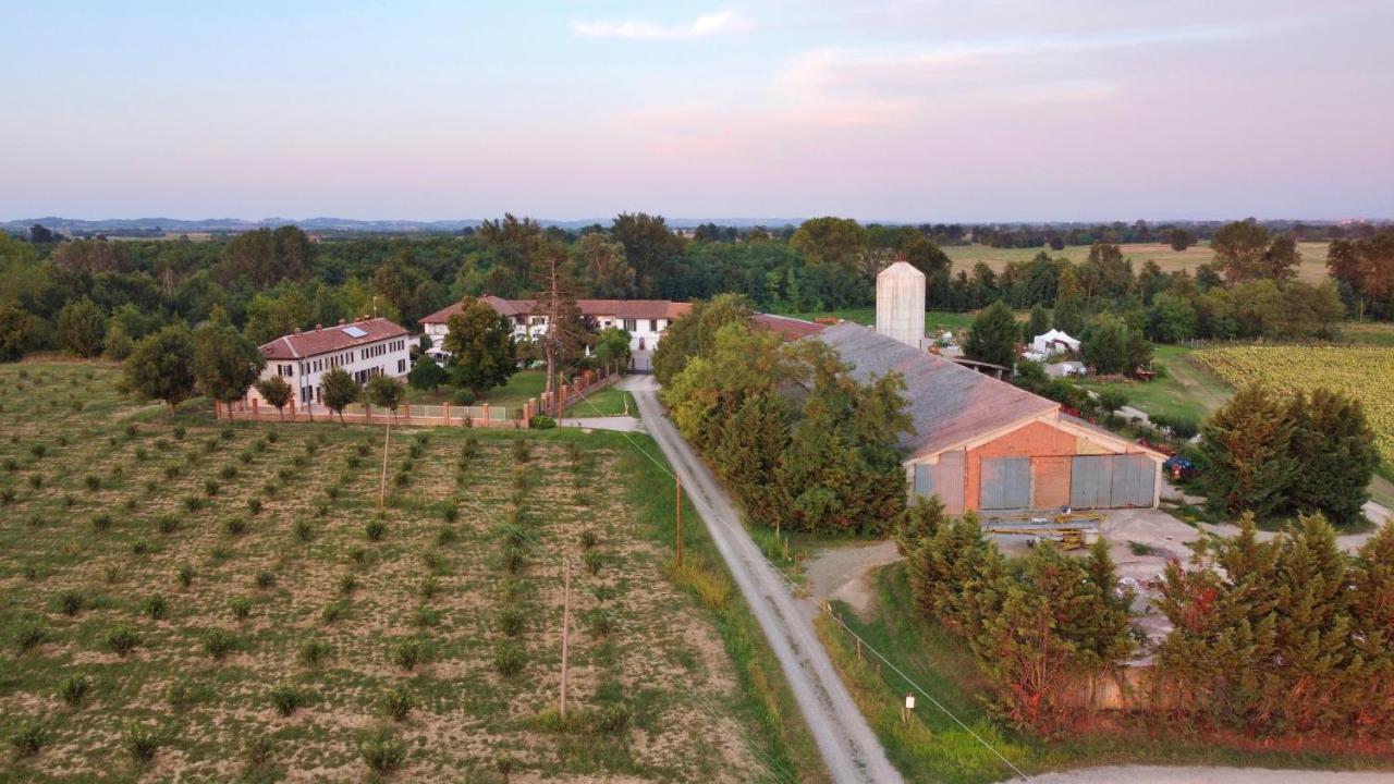 Cascina Belvedere Quargnento Exteriör bild